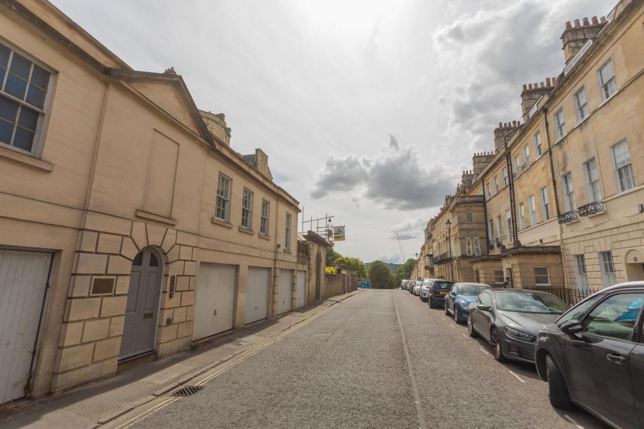 Crescent Mews Apartment Bath Bagian luar foto
